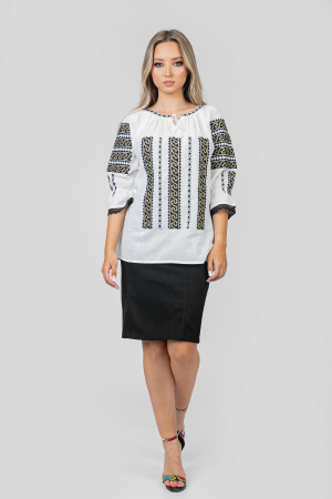 Ie traditionala alba cu motiv geometric negru Andrada 02 [3]