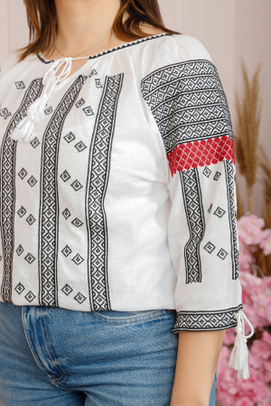 Ie traditionala alba cu motiv geometric negru Renata [1]