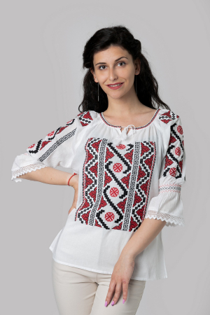 Ie cu maneca scurta - Ie traditionala alba cu motiv geometric rosu Malvina 03