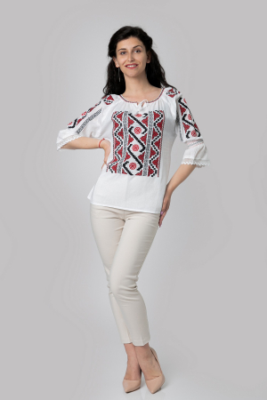Ie traditionala alba cu motiv geometric rosu Malvina 03 [3]