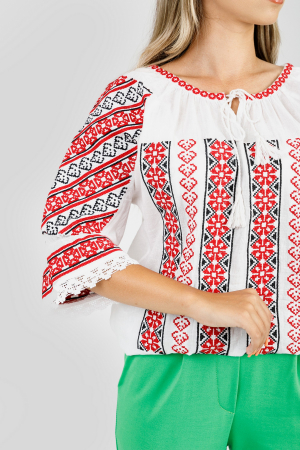 Ie traditionala alba cu motiv geometric rosu Aurora 02 [1]