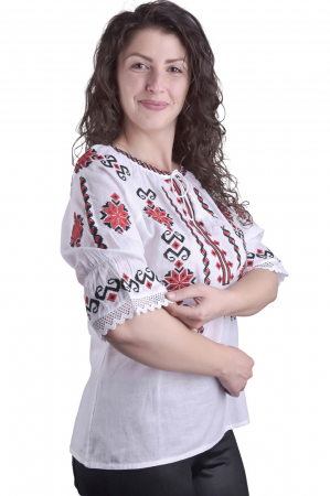 Ie traditionala alba cu motiv geometric rosu Claudia 01 [1]