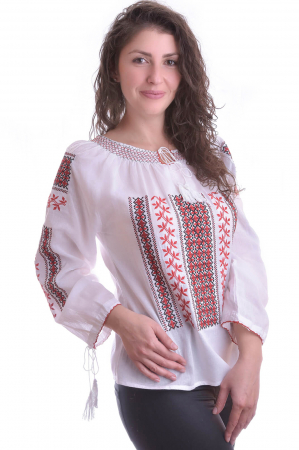 Ie traditionala alba cu motiv geometric rosu Ileana 01 [1]