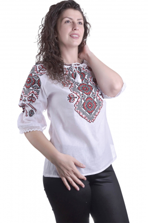 Ie traditionala alba cu motiv geometric rosu Ligia 01 [3]