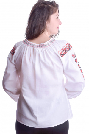Ie traditionala alba cu motiv geometric rosu Madalina [2]