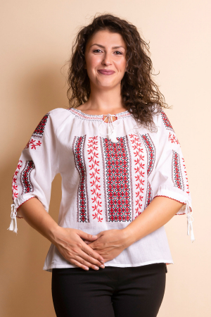 Ie traditionala alba cu motiv geometric rosu Ileana 03 [3]