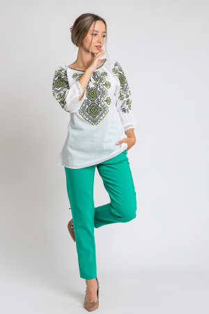 Ie traditionala alba cu motiv geometric verde Ligia 02 [2]