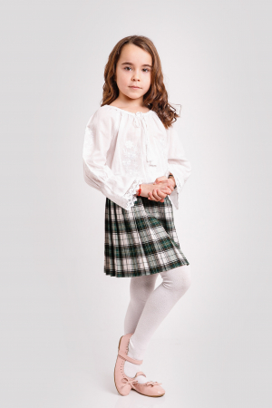 Ie traditionala alba pentru fetite cu motiv floral alb Elsa [1]