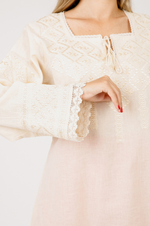 Ie traditionala crem cu motiv geometric auriu Ava 02 [1]