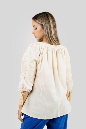 Ie traditionala crem cu motiv geometric auriu Daiana 01 [2]