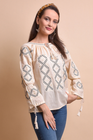 Ie traditionala crem cu motiv geometric auriu Dora [3]