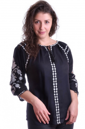 Bluza neagra cu motiv alb Cecilia [0]