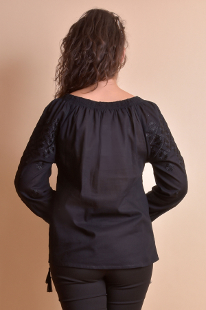Ie traditionala neagra cu motiv floral negru Codrina 07 [4]