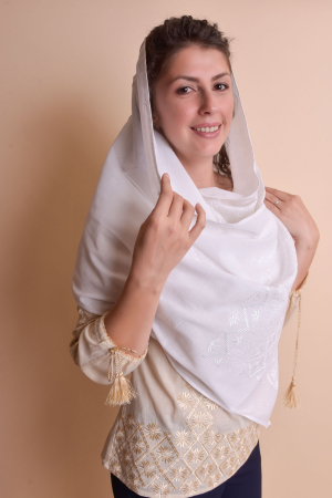 Marama traditionala alba cu broderie geometrica alba Bianca [3]