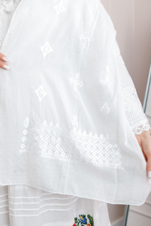 Marama traditionala alba cu broderie geometrica alba Melania 02 [1]