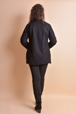 Palton traditional negru cu broderie florala multicolora Livia [7]