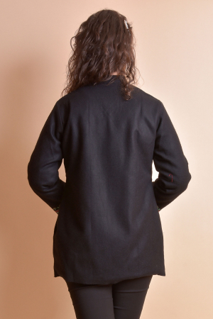 Palton traditional negru cu broderie florala multicolora Livia [6]