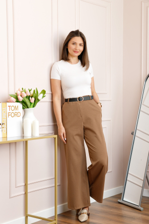 Pantaloni camel evazati cu talie elastica la spate si curea reglabila Molly [2]