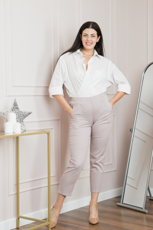Pantaloni casual gri cu talie elastica si buzunare functionale [3]