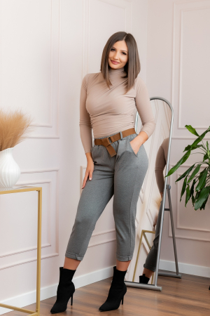 Pantaloni gri lejeri cu talie elastica si curea ajustabila [2]
