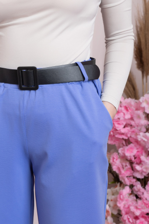 Pantaloni Jessie albastri cu croi lejer si talie elastica [1]