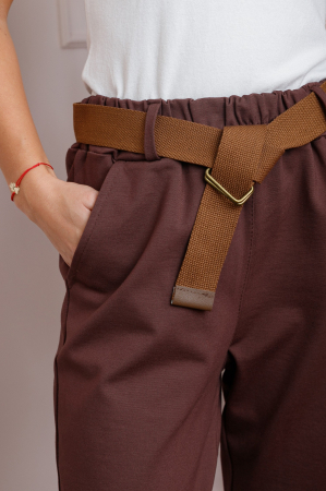 Pantaloni maro lejeri cu talie elastica si curea ajustabila [1]