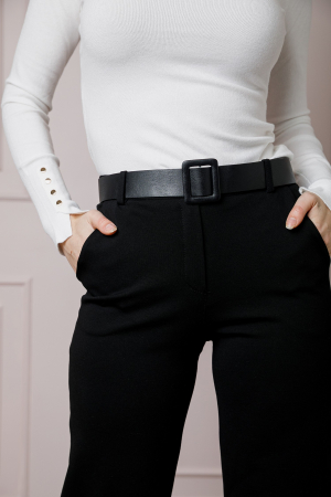 Pantaloni negri evazati cu talie inalta si curea [1]