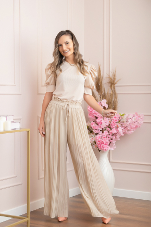 Pantaloni plisati Coraline din voal cu talie elastica - Crem [3]