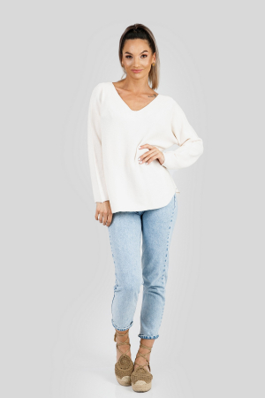 Pulover casual alb cu maneci liliac [3]