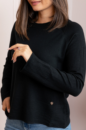 Pulover dama negru cu casmir si maneci raglan Lacey [1]
