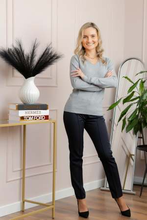 Pulover Gabriella din tricot subtire cu decolteu in V - Gri [3]