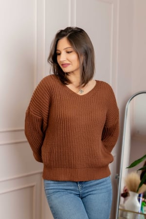 Pulover tricot gros Amy cu decolteu in V - Maro [2]