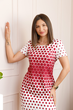 Rochie alba eleganta cu imprimeu geometric rosu Lyra [1]