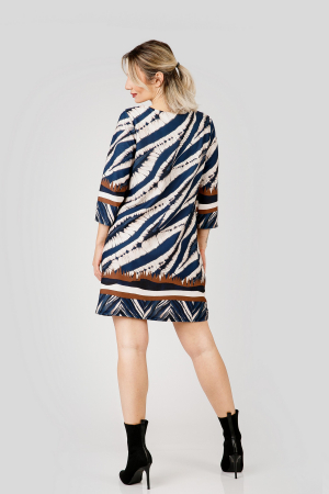 Rochie crem cu imprimeuri albastre si maneci trei sferturi [2]