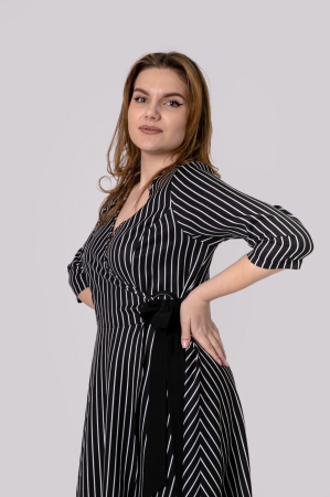 Rochie eleganta neagra cu dungi si aspect petrecut [2]