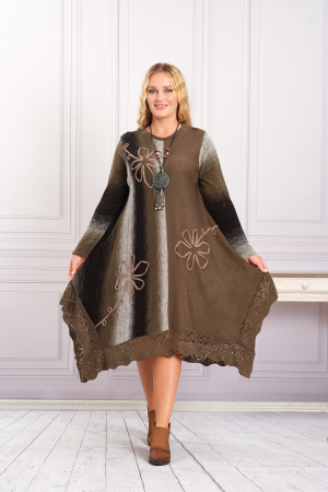 Rochie kaki boho chic tricotata cu baza asimetrica si model floral [3]