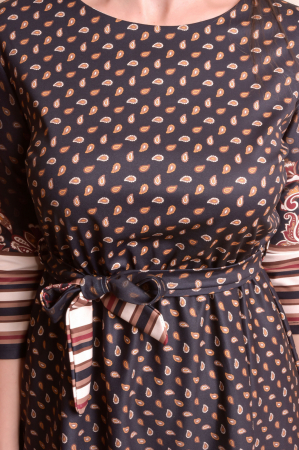 Rochie office maro cu imprimeuri florale bej si cordon in talie [1]