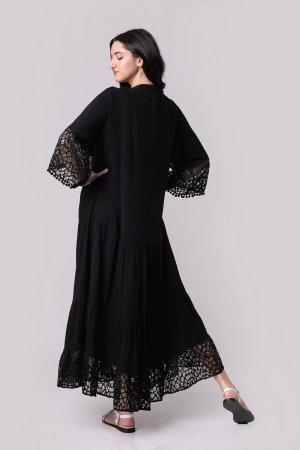 Rochie neagra lunga boho chic cu volane si dantela [3]