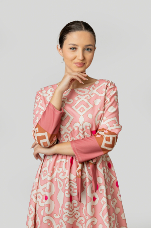 Rochie office roz somon cu imprimeuri geometrice crem si cordon in talie [2]