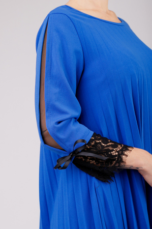 Rochie plisata albastru regal cu insertie de dantela [2]