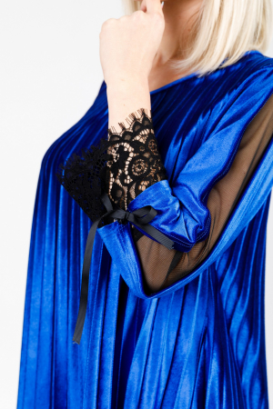 Rochie plisata albastru regal din catifea cu insertie de dantela [1]