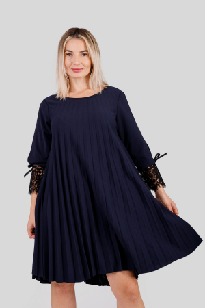 Rochie plisata bleumarin cu insertie de dantela [1]