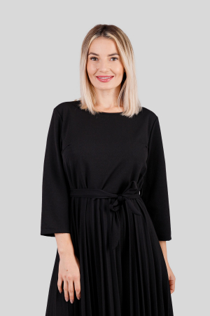 Rochie plisata neagra cu maneci trei sferturi si cordon in talie [1]