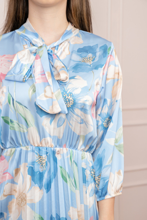 Rochie plisata satinata cu imprimeuri florale albastre [1]
