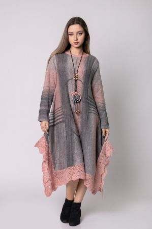 Rochie roz boho chic tricotata cu baza asimetrica [2]