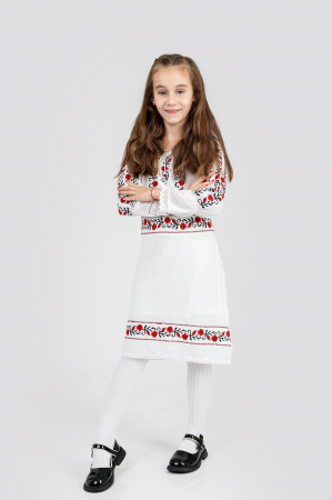 Rochie traditionala alba pentru fetite cu motiv floral rosu Tatiana [0]