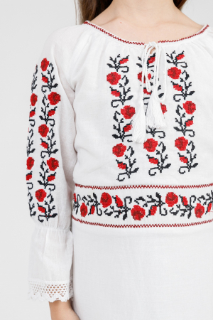 Rochie traditionala alba pentru fetite cu motiv floral rosu Tatiana [1]