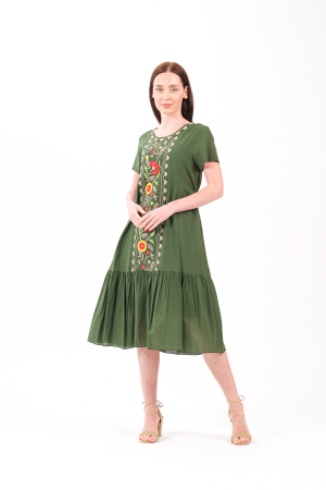 Rochie verde boho chic cu broderie florala [3]