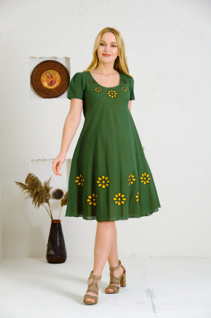 Rochie verde cu detaliu floral perforat [3]