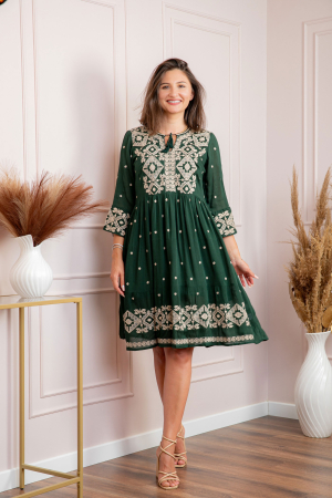 Rochii traditionale - Rochie verde cu motiv geometric auriu Aida 02